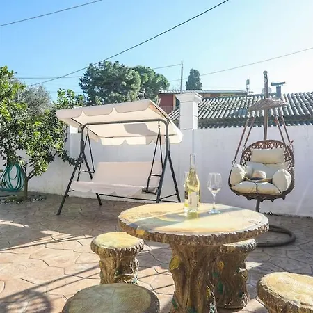 Casa Niovi, Acharavi * Αχαράβη
